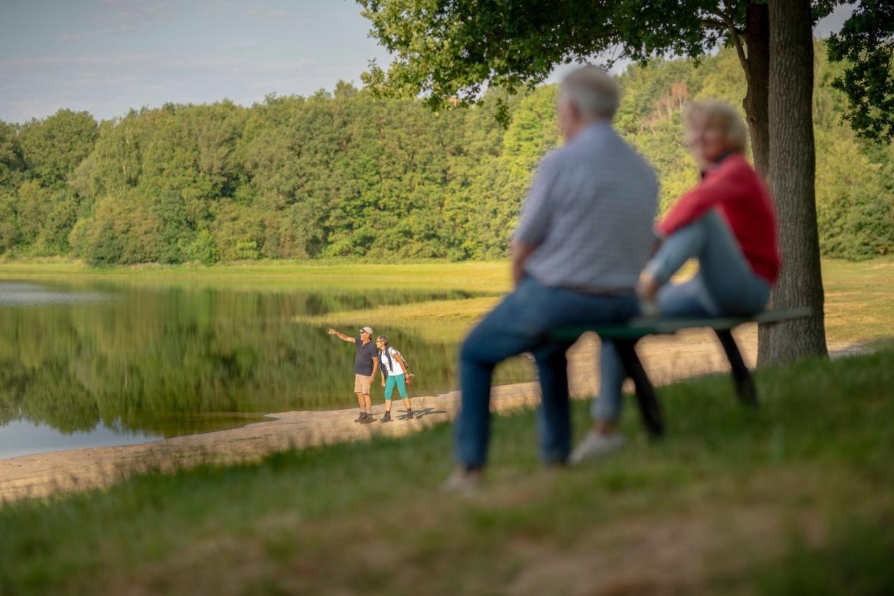 Vakantiepark Bosmeer Friesland Noordwolde  ภายนอก รูปภาพ