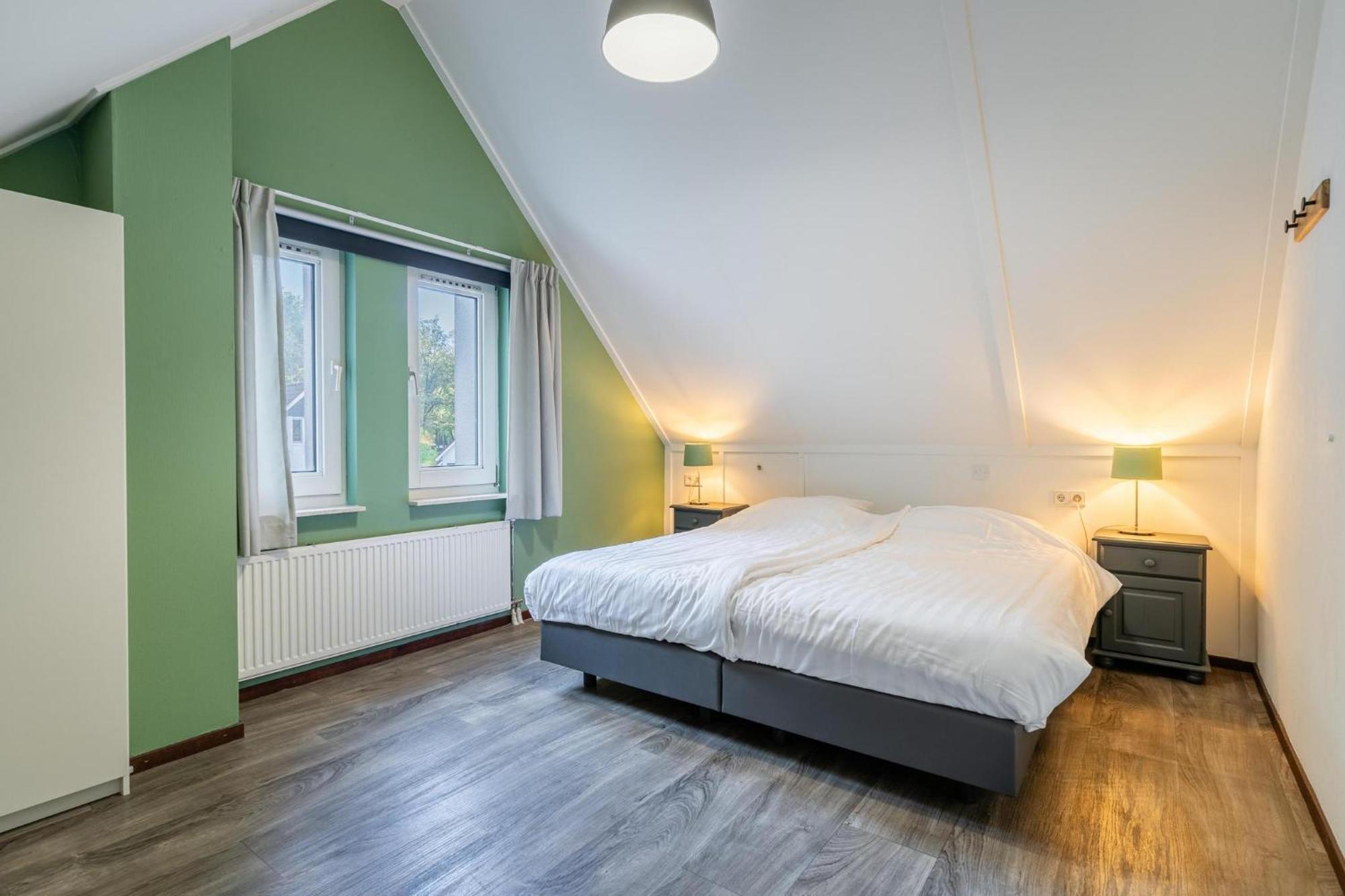 Vakantiepark Bosmeer Friesland Noordwolde  ภายนอก รูปภาพ